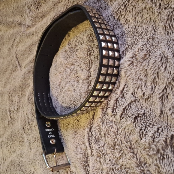 Studded Black Belt with Silver Accents - Picture 2 of 3